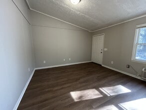 101 Edelle Osgood Ave in Hinesville, GA - Building Photo - Building Photo