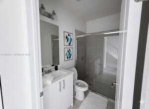 1082 SE 2nd St in Homestead, FL - Building Photo - Building Photo