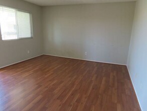 2220 W Dora St in Mesa, AZ - Building Photo - Building Photo