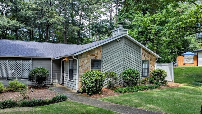property at 1050 Mathews Ct