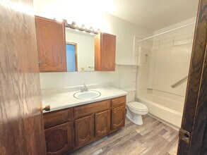 Cathy Ave Apartments in Sioux Falls, SD - Foto de edificio - Building Photo