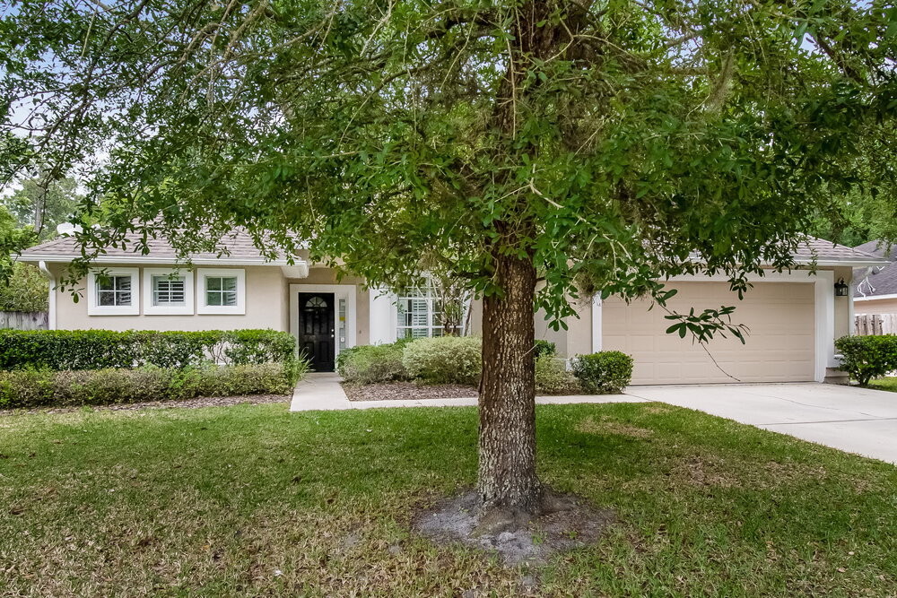 11867 Magnolia Falls Dr in Jacksonville, FL - Building Photo