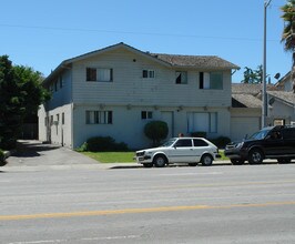 3474-3480 Monroe St in Santa Clara, CA - Building Photo - Building Photo