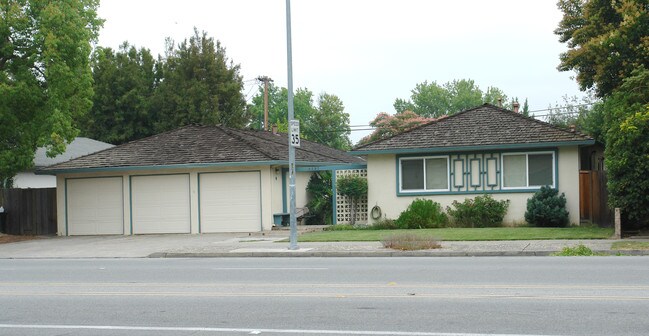 4237 Hamilton Ave in San Jose, CA - Foto de edificio - Building Photo