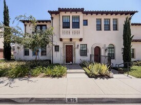 Unit in Duarte, CA - Building Photo