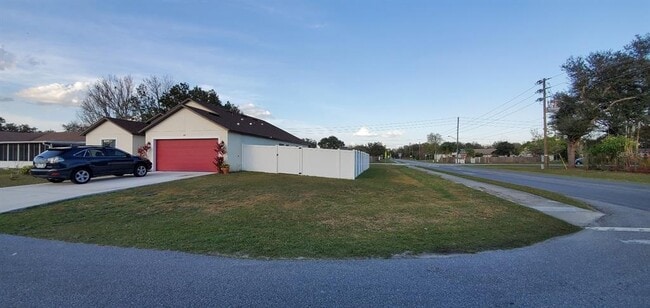 844 Valnera Ct in Poinciana, FL - Building Photo - Building Photo