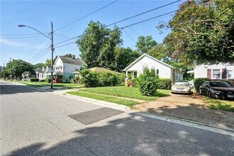 7483 Hughart St in Norfolk, VA - Building Photo - Building Photo