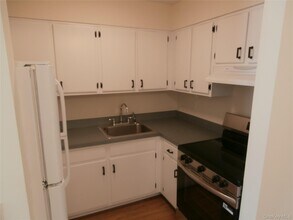 1000 9th St in Greenport, NY - Building Photo - Building Photo