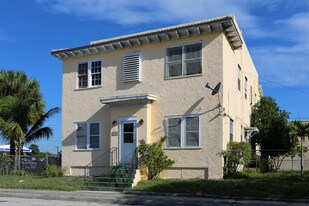 741 Gotham Ct in West Palm Beach, FL - Building Photo