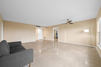 3900 Galt Ocean Dr, Unit 309 in Fort Lauderdale, FL - Building Photo - Building Photo