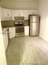 2822 Pine Tree Dr in Miami Beach, FL - Building Photo - Building Photo