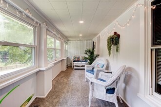4401 Strawberry Plains Pike in Knoxville, TN - Building Photo - Building Photo