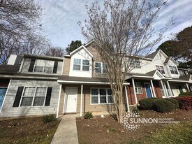 9103 Exbury Ct in Charlotte, NC - Building Photo