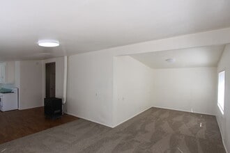 2208 E 3rd Ave in Flagstaff, AZ - Building Photo - Building Photo