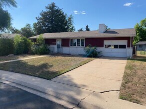 1328 Fairview Dr in Fort Collins, CO - Building Photo - Building Photo