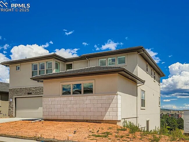 3425 Crst Holw Vw in Colorado Springs, CO - Foto de edificio - Building Photo