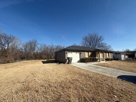 1956 Edward Ave in Memphis, TN - Building Photo