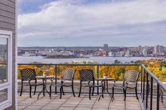 80 Holtwood Ct in Dartmouth, NS - Building Photo - Building Photo