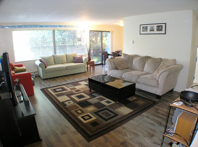 4223 3rd Avenue Northwest, Unit 4223 in Seattle, WA - Building Photo - Building Photo