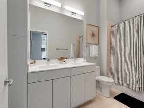 Viridium Apartments in Minneapolis, MN - Foto de edificio - Building Photo
