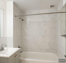 1955 1st Ave in New York, NY - Building Photo - Building Photo