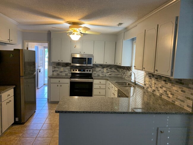 property at 8718 Golf Ridge Dr