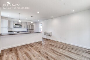 751 N 43rd St in Philadelphia, PA - Building Photo