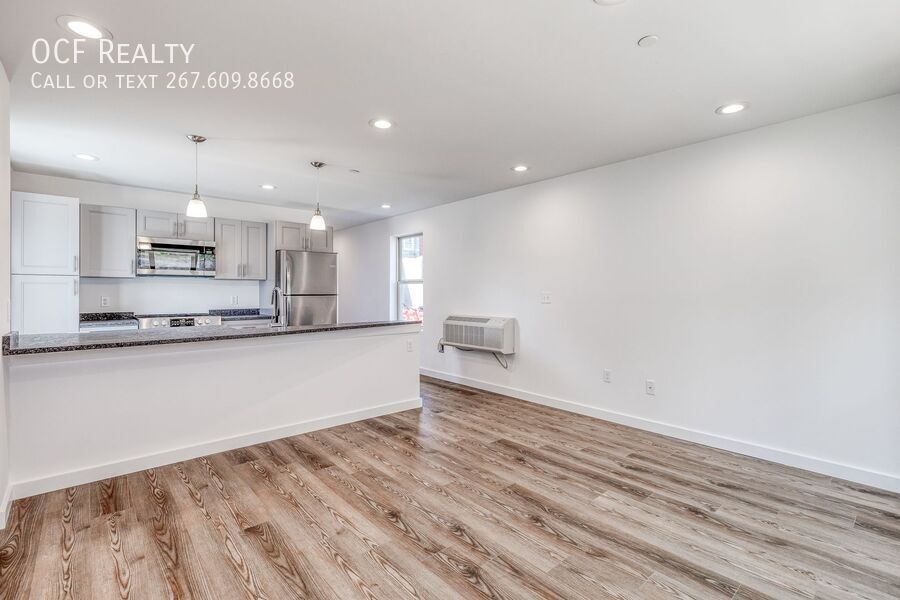 751 N 43rd St in Philadelphia, PA - Foto de edificio