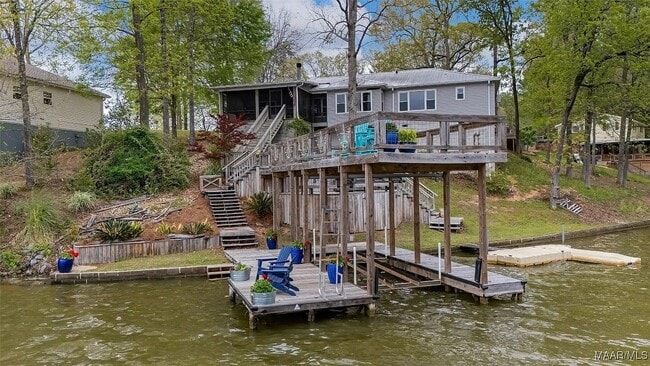 379 Holiday Dr in Titus, AL - Building Photo - Building Photo