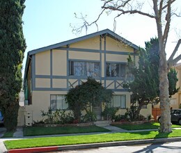 434 S Oakhurst Dr in Beverly Hills, CA - Building Photo - Building Photo