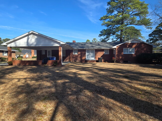 1304 Stockton Rd in Kinston, NC - Building Photo - Building Photo