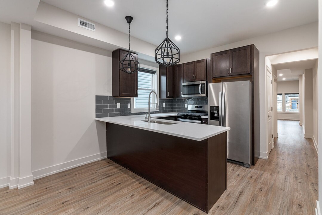 468-470-470 E 2nd Ave in Columbus, OH - Building Photo