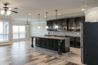 1304 River Oak Ln in Royse City, TX - Foto de edificio - Building Photo