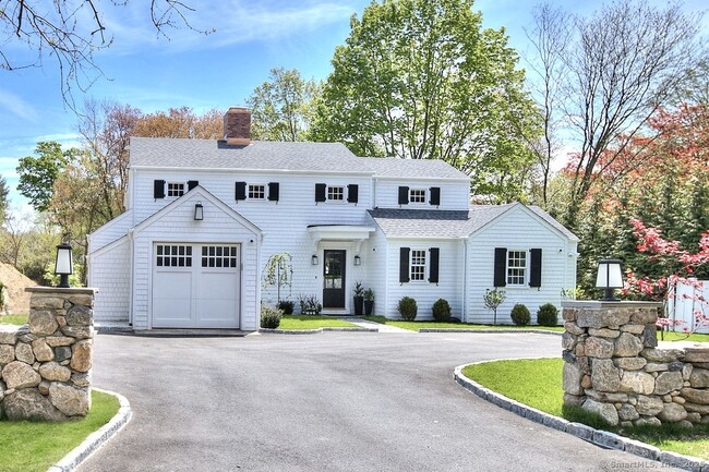 64 Kings Hwy N in Westport, CT - Building Photo - Building Photo