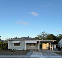 926 N B St in Lake Worth Beach, FL - Building Photo