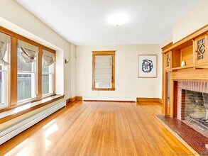 33 Farmington Ave in Waterbury, CT - Building Photo - Building Photo