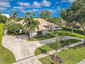 3700 Embassy Dr in West Palm Beach, FL - Foto de edificio - Building Photo