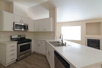 1775 - Santa Fe Palms photo'