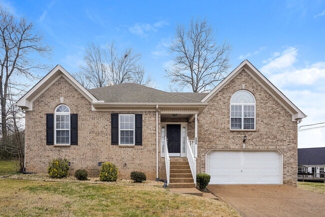 property at 606 Parrish Wood