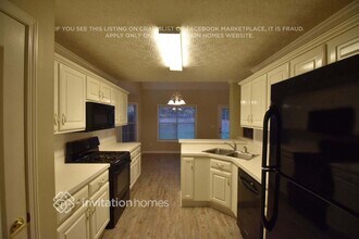 156 Wyckliffe Dr in Locust Grove, GA - Building Photo - Building Photo