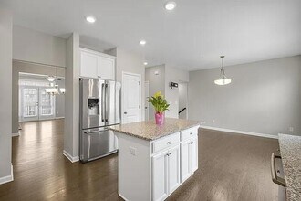 108 Grand Approach Dr in Woodstock, GA - Building Photo - Building Photo