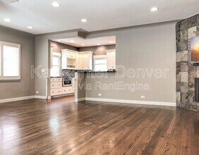 1010 S Fillmore Way in Denver, CO - Building Photo - Building Photo