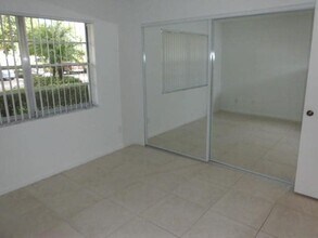 8720 Shadow Wood Blvd, Unit 502 in Coral Springs, FL - Foto de edificio - Building Photo
