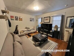 157 Summer St, Unit 5R in Somerville, MA - Building Photo - Building Photo