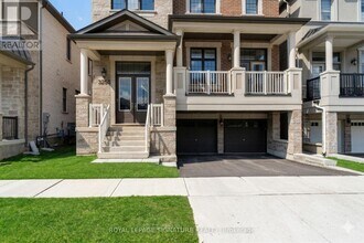 3255 Harasym Trl in Oakville, ON - Building Photo - Building Photo