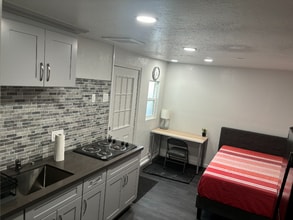 37701 Madera Ct in Fremont, CA - Foto de edificio - Building Photo