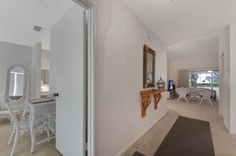 708 Lago Rd in Delray Beach, FL - Building Photo - Building Photo