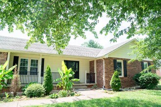 3309 Smallhouse Rd in Bowling Green, KY - Building Photo - Building Photo