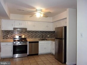 48 Chelsea Cir in Clementon, NJ - Building Photo - Building Photo