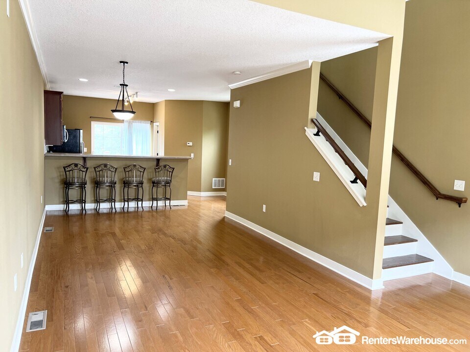 3873 S Thompson St in Kansas City, KS - Building Photo